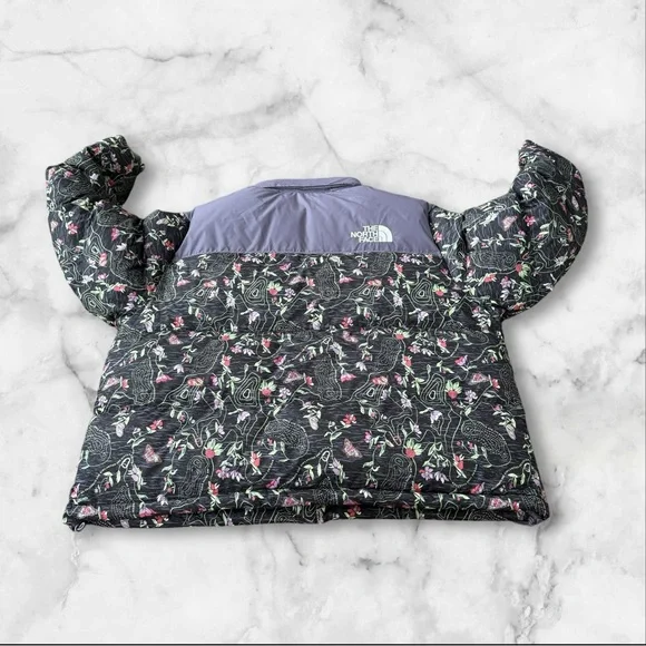 The North Face Purple and Black Puffer Jacket - Picture 4 of 10